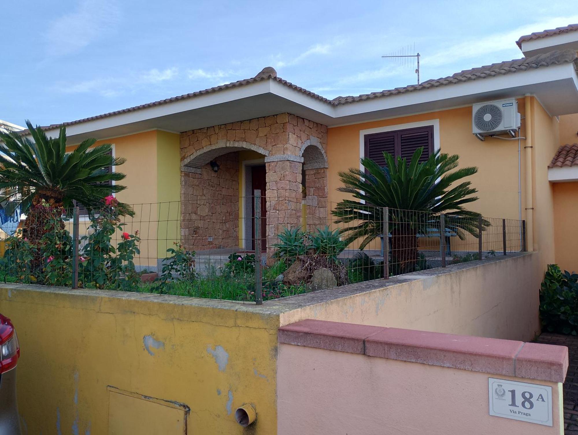 Villa Pierpaola Castelsardo Exterior photo